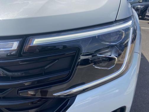 2026 Volkswagen Atlas Cross Sport 2.0T SEL