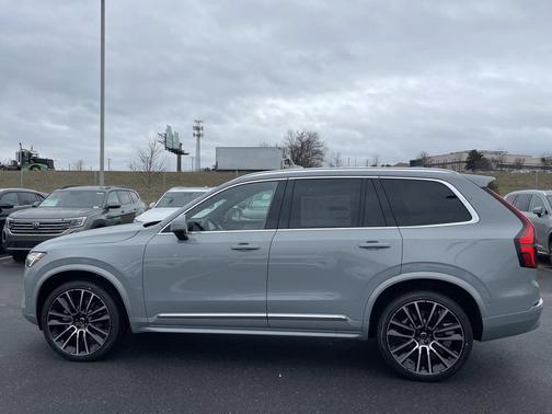 2026 Volvo XC90 Plus, B6 AWD Gas (mild hybrid), Gasoline, Bright, 7 Seats