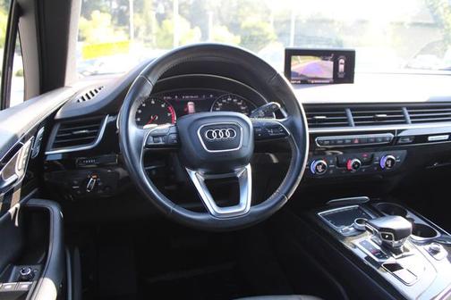 2017 Audi Q7 3.0T Premium