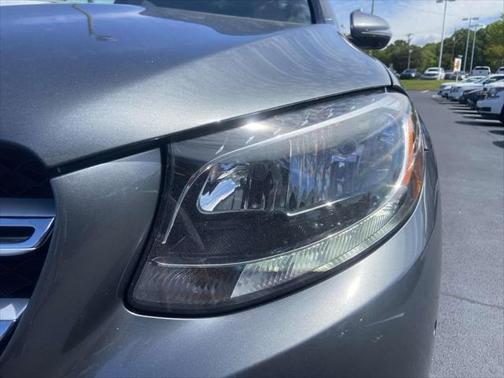 2017 Mercedes-Benz GLC 300 Base