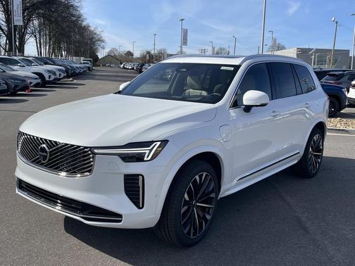 Crystal White Pearl 2026 Volvo XC90 Plug-In Hybrid Ultra, T8 AWD, Electric/Gasoline, Bright, 7 Seats