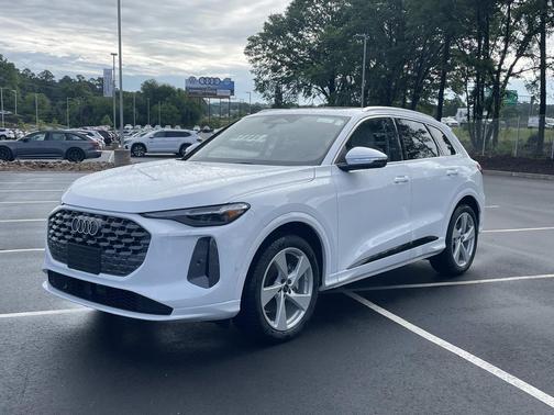 Glacier White Metallic 2026 Audi Q5 Prestige TFSI quattro S tronic