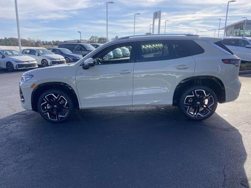 2026 Volkswagen Tiguan 2.0T SEL R-Line 4MOTION