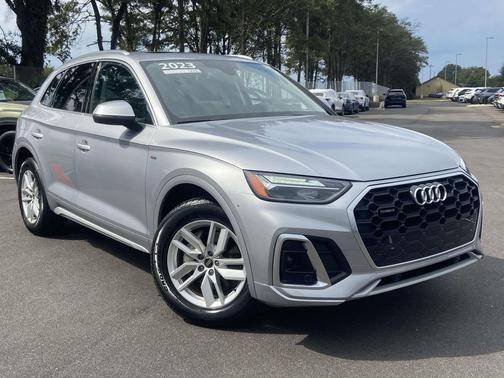2023 Audi Q5 45 S line Premium