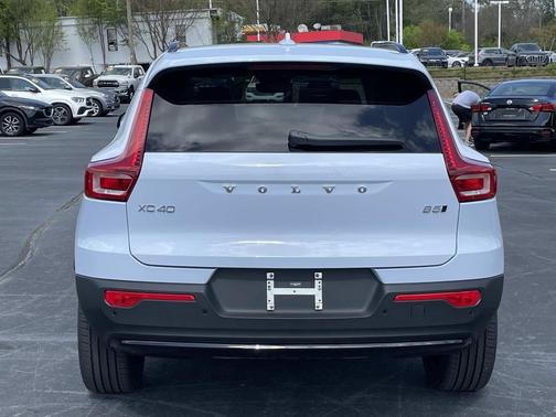 Cloud Blue 2026 Volvo XC40 Plus, B5 AWD Gas (mild hybrid), Dark