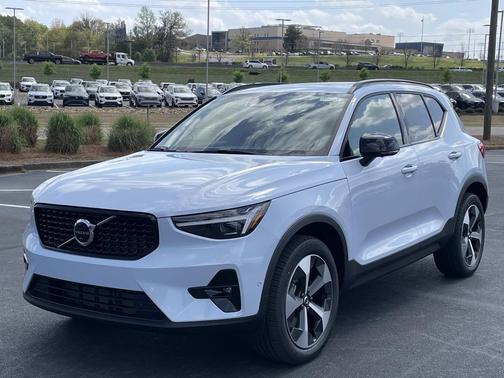 Cloud Blue 2026 Volvo XC40 Plus, B5 AWD Gas (mild hybrid), Dark