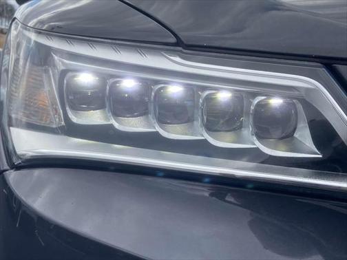 2016 Acura MDX 3.5L w/Technology Package