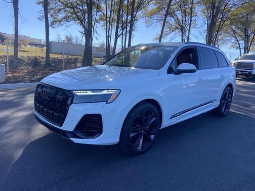 2026 Audi Q7 55 Prestige