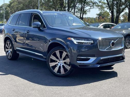 2024 Volvo XC90 Recharge Plug-In Hybrid T8 Plus Bright Theme 7-Seater