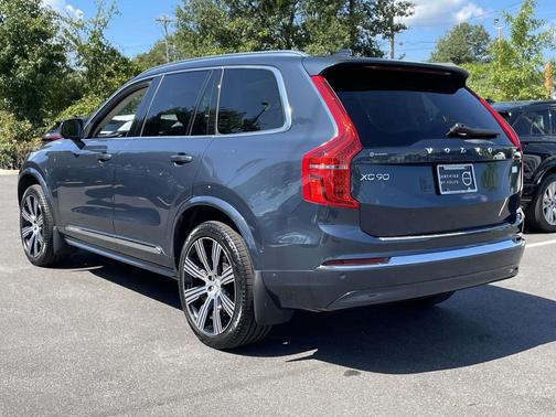 2024 Volvo XC90 Recharge Plug-In Hybrid T8 Plus Bright Theme 7-Seater
