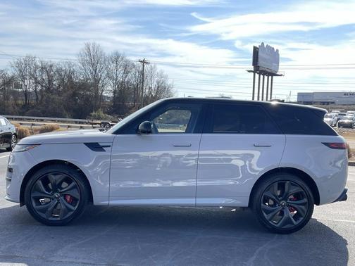 2024 Land Rover Range Rover Sport SE