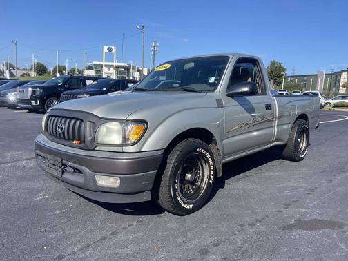 2004 Toyota Tacoma Base