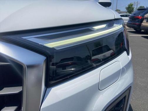 2025 Audi Q7 45 Premium