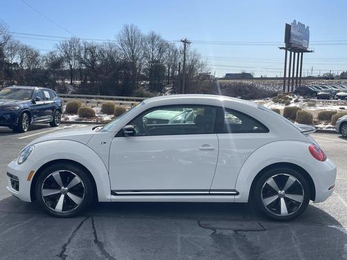 2016 Volkswagen Beetle R-Line SE