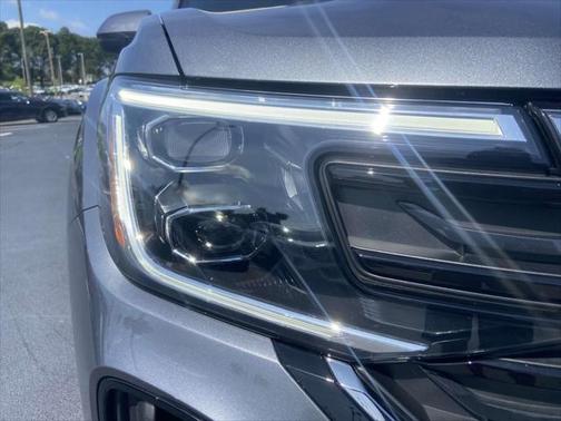 2025 Volkswagen Atlas Cross Sport 2.0T SE