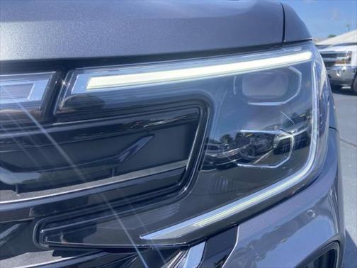 2025 Volkswagen Atlas Cross Sport 2.0T SE