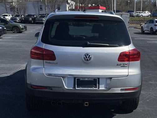 2014 Volkswagen Tiguan 4MOTION Auto R-Line