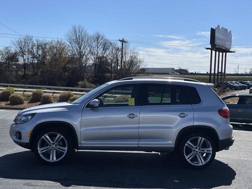 2014 Volkswagen Tiguan 4MOTION Auto R-Line