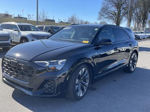 2025 Audi Q8 55 Prestige