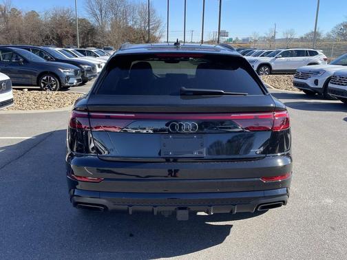 2025 Audi Q8 55 Prestige