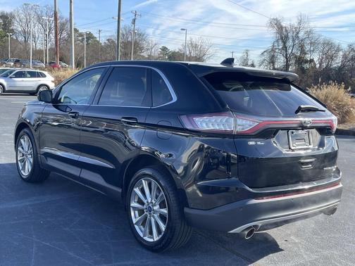 2017 Ford Edge Titanium