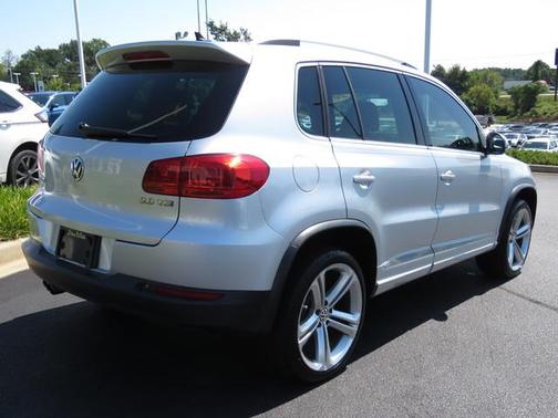 2014 Volkswagen Tiguan Auto R-Line