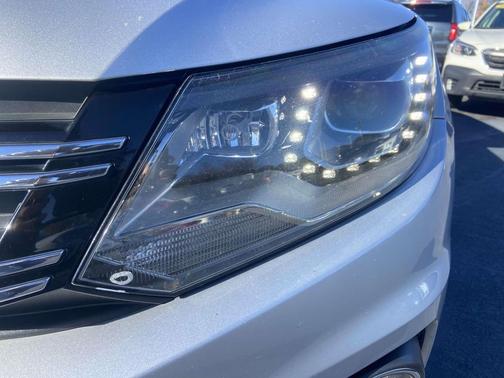 2014 Volkswagen Tiguan Auto R-Line