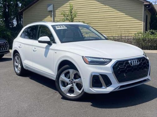 2025 Audi Q5 45 S line Prestige