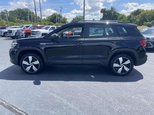 2024 Volkswagen Taos 1.5T S