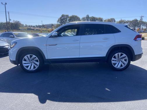 2021 Volkswagen Atlas Cross Sport 2.0T SE w/Technology