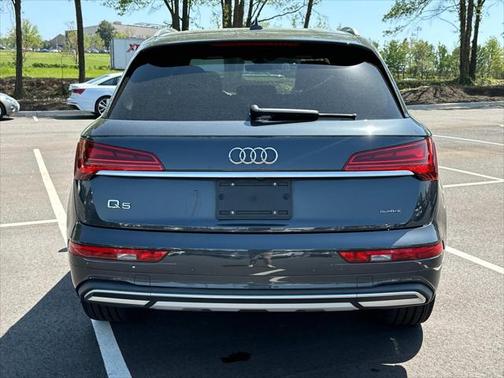 2021 Audi Q5 45 Premium Plus
