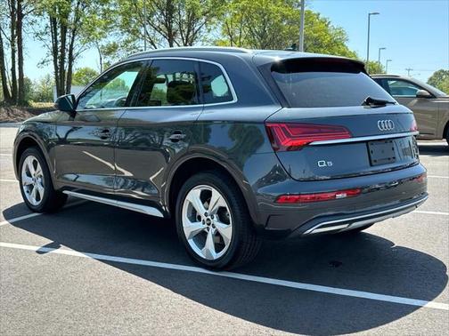 2021 Audi Q5 45 Premium Plus