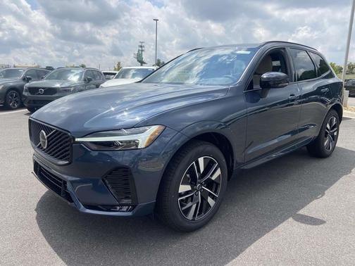 2026 Volvo XC60 B5 Core