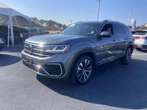 2023 Volkswagen Atlas 3.6L SEL Premium