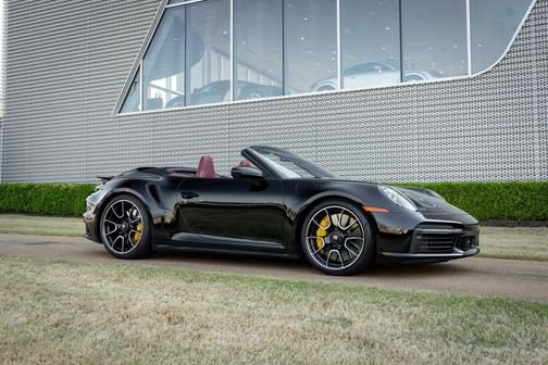 2024 Porsche 911 Turbo