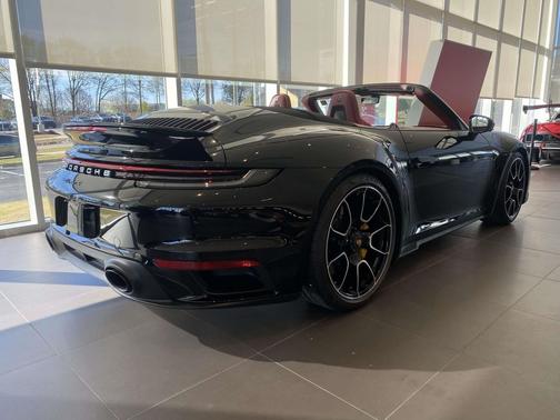 2024 Porsche 911 Turbo