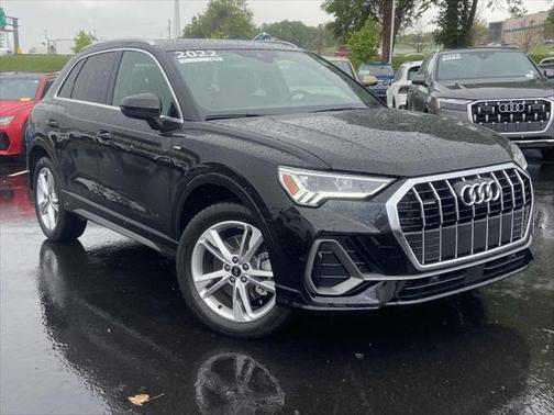 2022 Audi Q3 45 S line Premium Plus