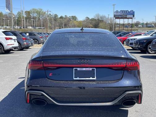 2024 Audi RS 7 4.0T Performance