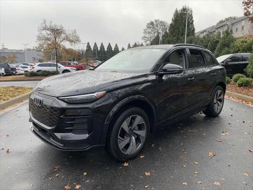 2025 Audi Q6 e-tron Premium Plus quattro