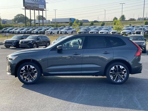 Forest Lake 2026 Volvo XC60 B5 Plus
