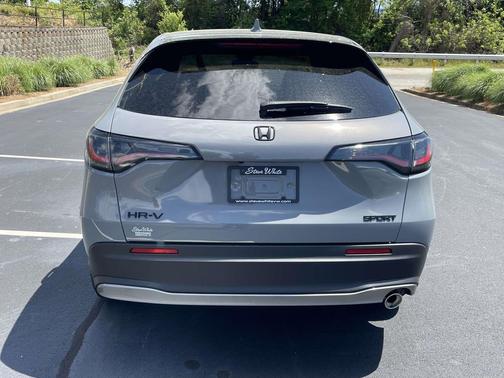 Urban Gray Pearl 2024 Honda HR-V AWD Sport