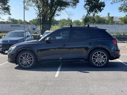 Mythos Black Metallic 2023 Audi SQ5 3.0T Prestige