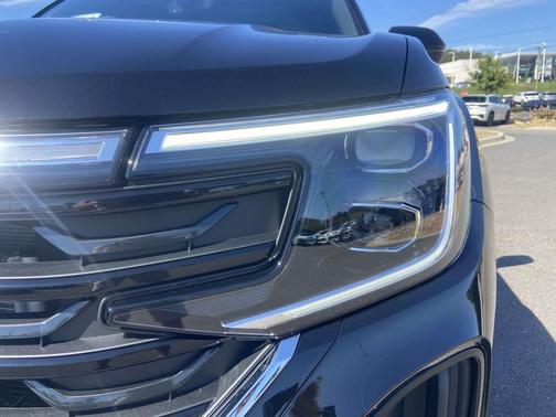 2026 Volkswagen Atlas Cross Sport 2.0T SE w/Technology 4MOTION