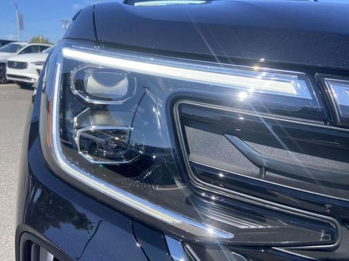 2026 Volkswagen Atlas Cross Sport 2.0T SE w/Technology 4MOTION