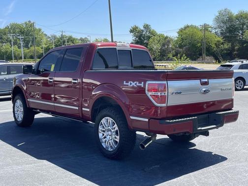 Red 2013 Ford F-150 XLT