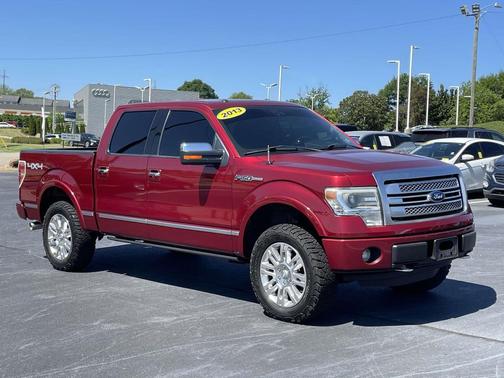 Red 2013 Ford F-150 XLT