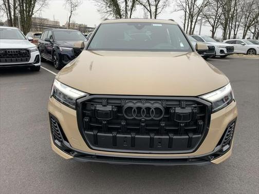 2025 Audi Q7 55 Prestige