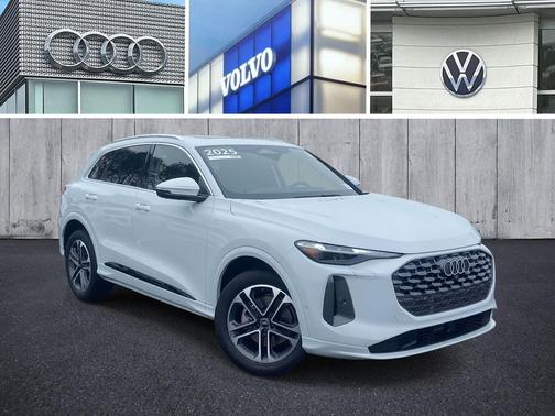 2025 Audi Q5 Premium Plus TFSI quattro S tronic