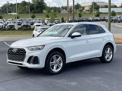 White 2025 Audi Q5 55 S line Premium Plus