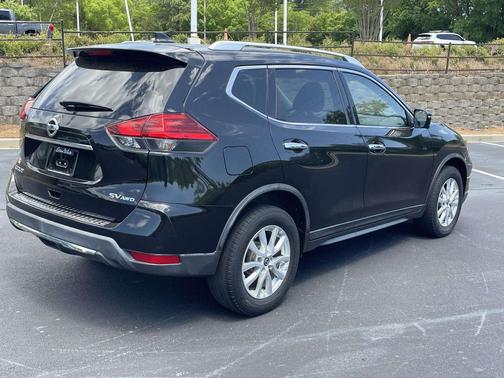 Magnetic Black 2017 Nissan Rogue SV